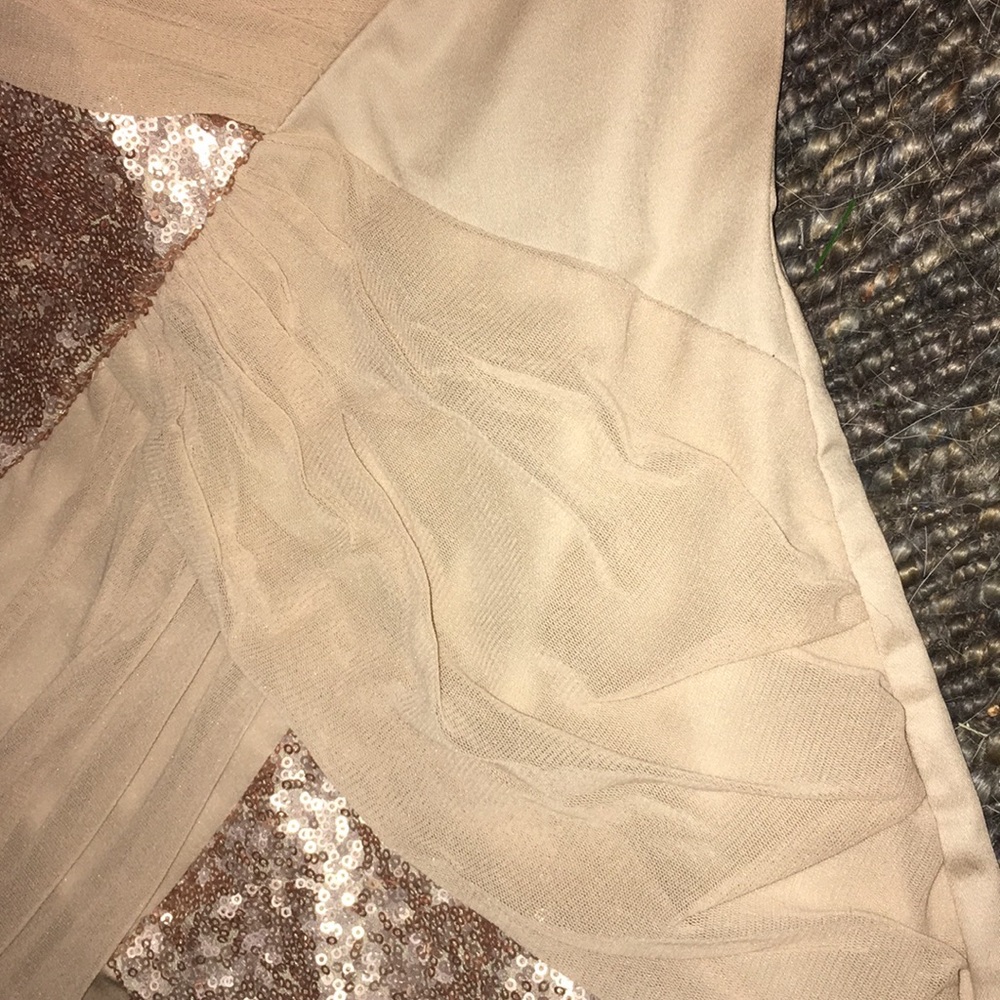 Dress - Picture 3 of 8